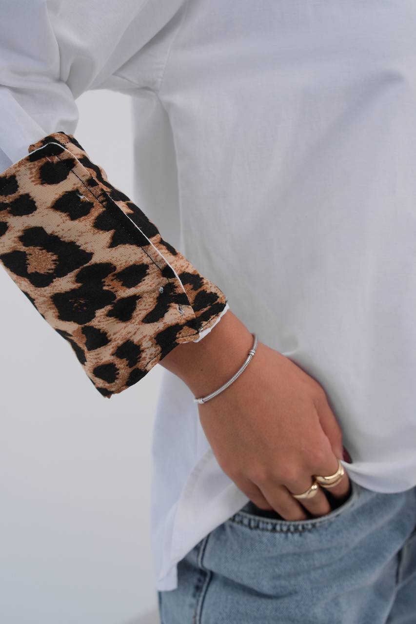 Leopard print shirt B&W