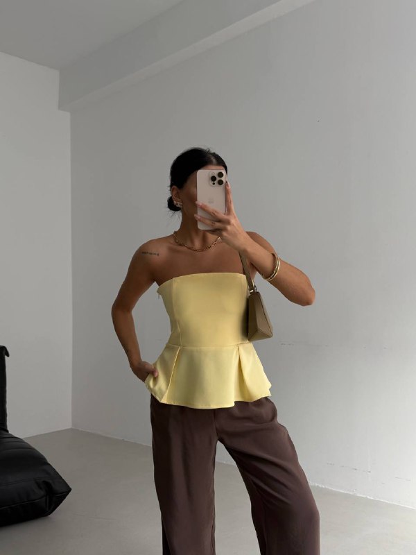 Pleated Strapless Blouse