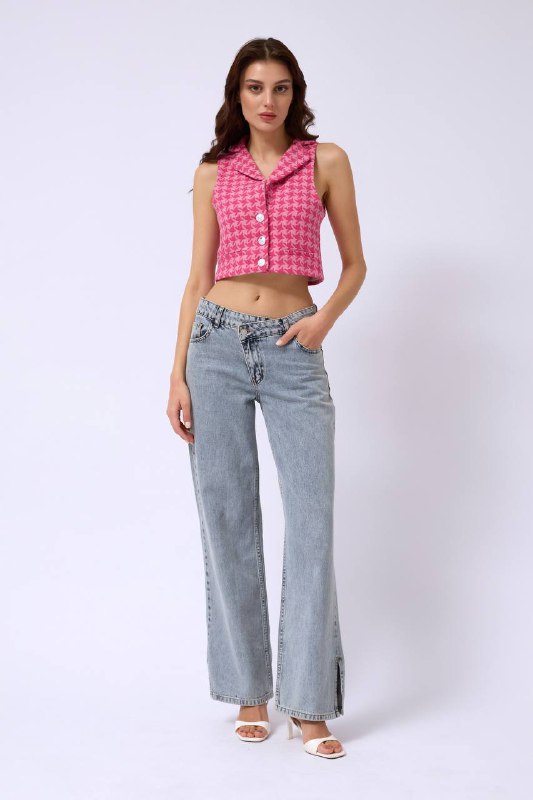 Crop pink vest