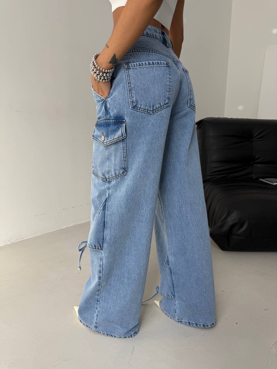 Ribbon detail jeans