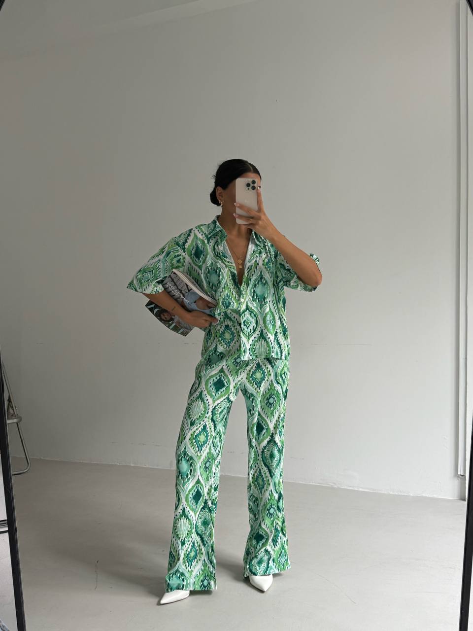 Patterned satin set