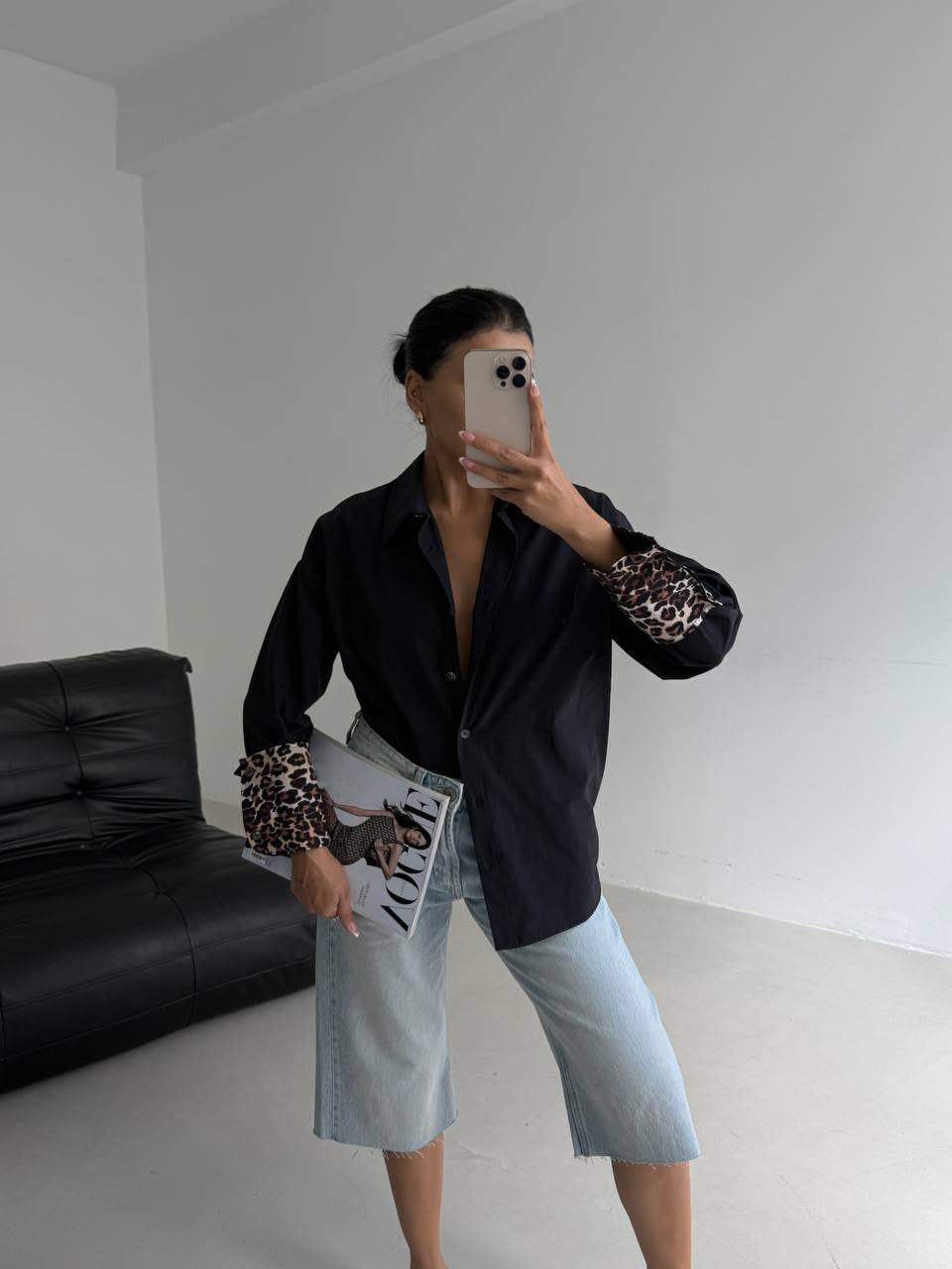 Leopard print shirt B&W