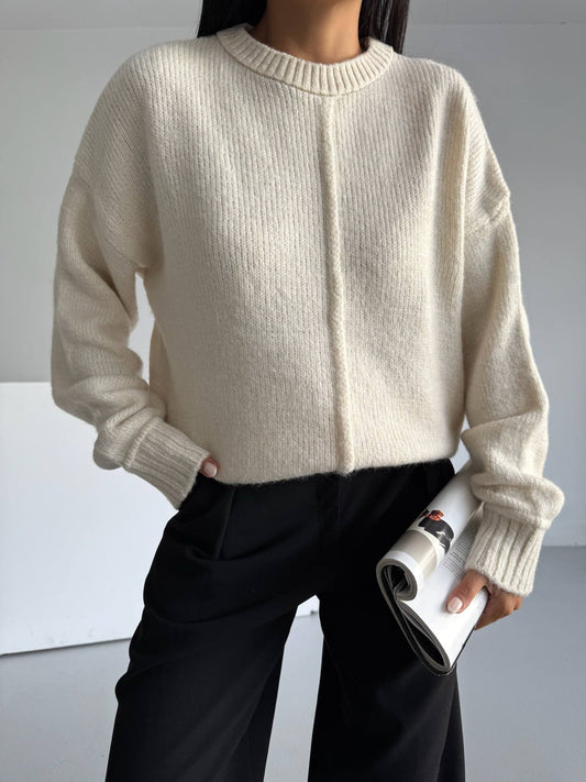 PULOVER STIL SKANDINAV